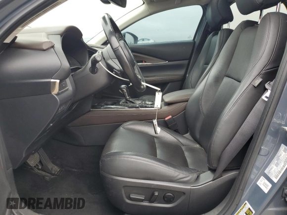 2021 Mazda CX-30 Premium with VIN 3MVDMBDY4MM305004, listed as a Copart auction lot 59947125 with 41,741 mi miles and Salvage title. Bid and sale history available at DreamBid. Image 7.