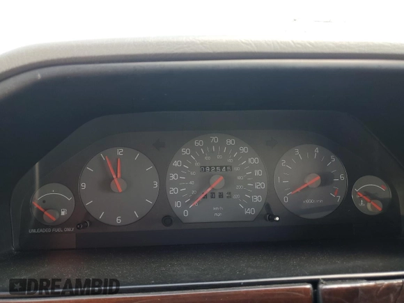 1995 Volvo 960 с VIN YV1KW9617S1025139, выставлен на аукционе Copart как лот 74299394 с пробегом 92 545 миль миль и Списание • Salvage title. История ставок и продаж доступна на DreamBid. Изображение 9.
