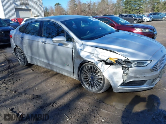 2018 Ford Fusion Energi SE with VIN 3FA6P0PU0JR164192, listed as a IAAI auction lot 41821301 with 114,141 mi miles. Bid and sale history available at carsss.com. Image 1.