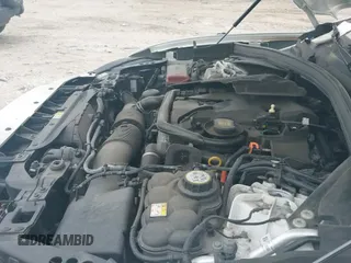 2021 Jaguar F-Type с VIN SADCK2EX8MA674992, выставлен на аукционе IAAI как лот 42299840 с пробегом 75 494 миль миль и . История ставок и продаж доступна на DreamBid. Изображение 19.