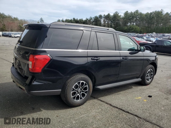 2024 Ford Expedition XLT with VIN 1FMJU1J85REA31775, listed as a Copart auction lot 52078405 with 35,854 mi miles and Clean Title. Bid and sale history available at carsss.com. Image 3.