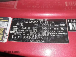 2023 Kia Forte LXS z VIN 3KPF24AD5PE627131, wystawiony jako IAAI lot #41183988 z przebiegiem 26 062 mil mil oraz . Historia ofert i sprzedaży dostępna na DreamBid. Obrazek 9.