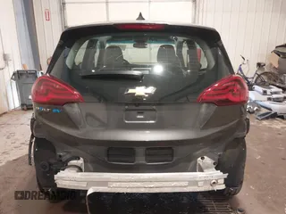2021 Chevrolet Bolt EV LT z VIN 1G1FY6S00M4102263, wystawiony jako IAAI lot #40242852 z przebiegiem 36 467 mil mil oraz . Historia ofert i sprzedaży dostępna na DreamBid. Obrazek 17.