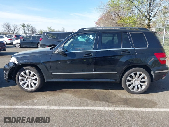 2011 Mercedes-Benz GLK 350 with VIN WDCGG8HB8BF688256, listed as a IAAI auction lot 42104281 with 148,957 mi miles and . Bid and sale history available at DreamBid. Image 13.