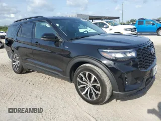 2025 Ford Explorer ST-Line with VIN 1FMUK7KH5SGB97289, listed as a Copart auction lot 58776885 with 985 mi miles and Salvage title. Bid and sale history available at DreamBid. Image 4.