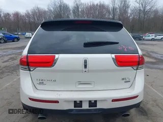 2012 Lincoln MKX with VIN 2LMDJ8JK2CBL04091, listed as a IAAI auction lot 42000831 with 164,711 mi miles and . Bid and sale history available at DreamBid. Image 16.