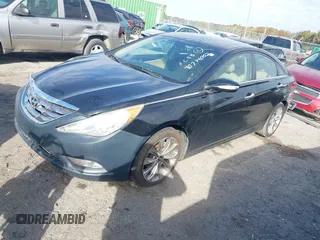 2011 Hyundai Sonata Limited with VIN 5NPEC4AB0BH234777, listed as a IAAI auction lot 40724002 with 146,903 mi miles and . Bid and sale history available at carsss.com. Image 16.