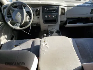 2005 Dodge 2500 SLT z VIN 3D7KS28C85G834667, wystawiony jako Copart lot #55074255 z przebiegiem 115 912 mil mil oraz Szkoda całkowita • Salvage title. Historia ofert i sprzedaży dostępna na DreamBid. Obrazek 8.