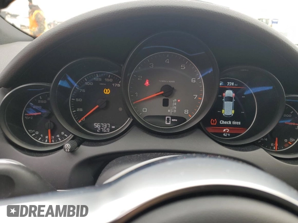 2017 Porsche Cayenne S z VIN WP1AB2A20HLA53039, wystawiony jako Copart lot #85044834 z przebiegiem 56 737 mil mil oraz Szkody całkowita. Historia ofert i sprzedaży dostępna na DreamBid. Obrazek 9.
