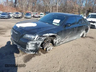 2017 Chrysler 300 S with VIN 2C3CCAGG9HH591681, listed as a IAAI auction lot 41165500 with 89,365 mi miles and . Bid and sale history available at carsss.com. Image 16.