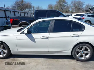 2015 BMW 3 Series 320i with VIN WBA3B1C53FK138341, listed as a IAAI auction lot 41757490 with 125,280 mi miles. Bid and sale history available at carsss.com. Image 14.