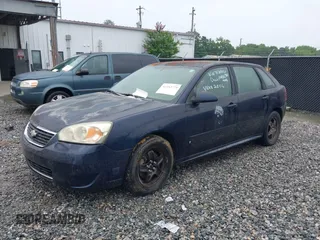 2007 Chevrolet Malibu Maxx LT z VIN 1G1ZT68N17F217560, wystawiony jako IAAI lot #42352775 z przebiegiem 187 206 mil mil oraz . Historia ofert i sprzedaży dostępna na DreamBid. Obrazek 2.