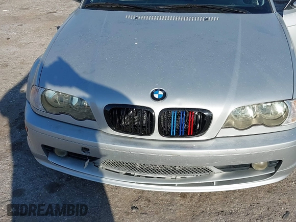 2002 BMW 3 Series 330Ci with VIN WBABN53432JU38611, listed as a IAAI auction lot 41577630 with 166,771 mi miles and . Bid and sale history available at carsss.com. Image 6.