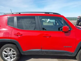 2018 Jeep Renegade Latitude with VIN ZACCJBBB3JPH98347, listed as a IAAI auction lot 40483552 with 56,993 mi miles and . Bid and sale history available at DreamBid. Image 13.