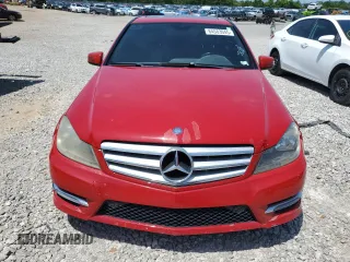 2013 Mercedes-Benz C 250 Sport с VIN WDDGF4HB1DR289701, выставлен на аукционе Copart как лот 64583045 с пробегом 134 153 миль миль и Чистый • Clean title. История ставок и продаж доступна на DreamBid. Изображение 5.