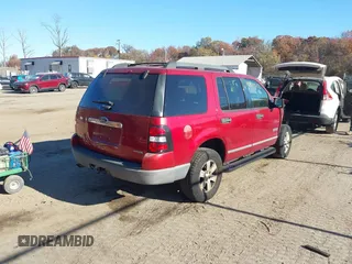 2006 Ford Explorer XLS с VIN 1FMEU72E56UA25727, выставлен на аукционе IAAI как лот 40819312 с пробегом 199 740 миль миль и . История ставок и продаж доступна на DreamBid. Изображение 4.