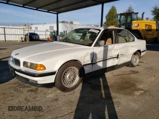 1995 BMW 7 Series 740i with VIN WBAGF6320SDH05311, listed as a Copart auction lot 86376034 with 200,275 mi miles and Salvage Title. Bid and sale history available at carsss.com. Image 1.