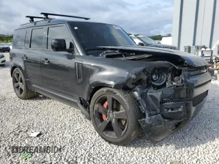 2024 Land Rover Defender X with VIN SALEXEEU0R2261987, listed as a Copart auction lot 46060625 with 5,062 mi miles and Salvage title. Bid and sale history available at DreamBid. Image 4.