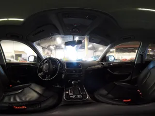 2017 Audi Q5 Premium Plus z VIN WA1L2AFPXHA001657, wystawiony jako IAAI lot #41706978 z przebiegiem 78 148 mil mil oraz . Historia ofert i sprzedaży dostępna na DreamBid. Obrazek 18.