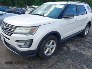 2017 Ford Explorer XLT z VIN 1FM5K8D83HGC80140, wystawiony jako IAAI lot #42336788 z przebiegiem 94 058 mil mil oraz . Historia ofert i sprzedaży dostępna na DreamBid. Obrazek 17.