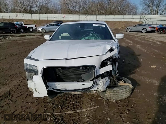2016 Chrysler 300 S with VIN 2C3CCABG8GH268308, listed as a Copart auction lot 48290535 with 78,085 mi miles and Salvage Title. Bid and sale history available at DreamBid. Image 11.