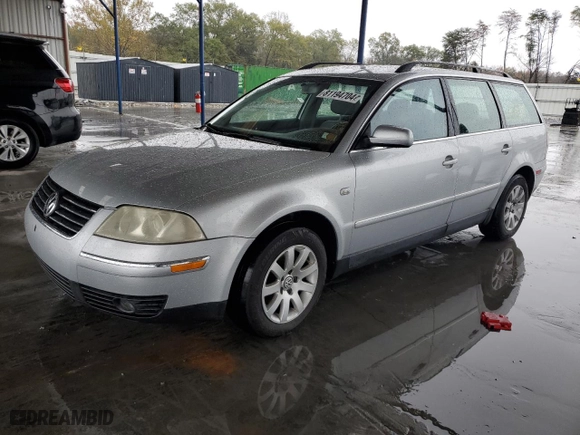2003 Volkswagen Passat GLS with VIN WVWVD63B93E364855, listed as a Copart auction lot 81194704 with 111,298 mi miles and Salvage Title. Bid and sale history available at carsss.com. Image 1.