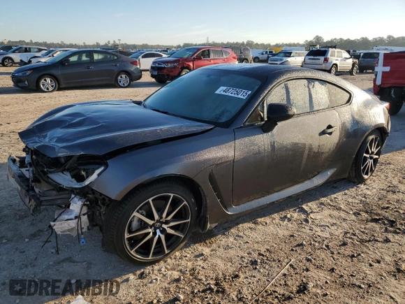 2023 Toyota 86 z VIN JF1ZNBB11P9765420, wystawiony jako Copart lot #48725015 z przebiegiem 12 979 mil mil oraz Szkoda całkowita • Salvage title. Historia ofert i sprzedaży dostępna na DreamBid. Obrazek 1.