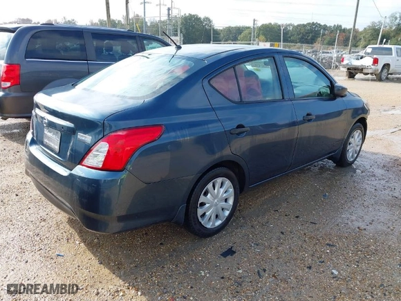 2016 Nissan Versa SV with VIN 3N1CN7APXGL849619, listed as a IAAI auction lot 41046452 with 88,500 mi miles. Bid and sale history available at carsss.com. Image 4.