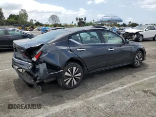2021 Nissan Altima SV z VIN 1N4BL4DV4MN420372, wystawiony jako Copart lot #54734995 z przebiegiem 98 282 mil mil oraz Szkoda całkowita • Salvage title. Historia ofert i sprzedaży dostępna na DreamBid. Obrazek 3.
