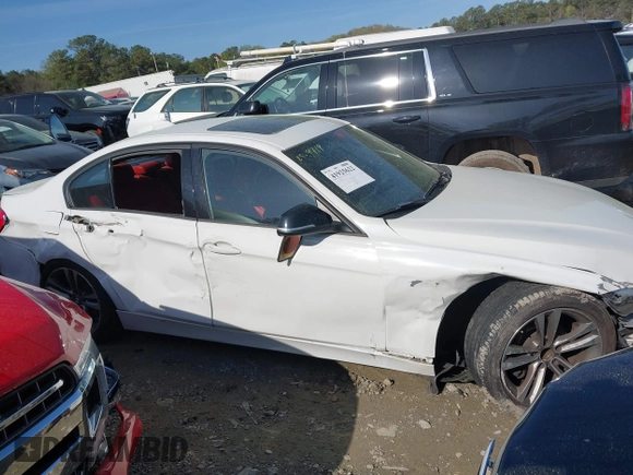2012 BMW 3 Series 328i with VIN WBA3A5C58CF258120, listed as a IAAI auction lot 41925622 with 123,046 mi miles and . Bid and sale history available at DreamBid. Image 13.