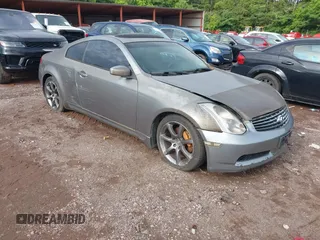 2004 Infiniti G35 w/Leather z VIN JNKCV54E24M805707, wystawiony jako IAAI lot #42386360 z przebiegiem 302 635 mil mil oraz . Historia ofert i sprzedaży dostępna na DreamBid. Obrazek 1.