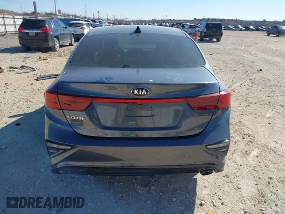 2021 Kia Forte LXS with VIN 3KPF24AD4ME270875, listed as a IAAI auction lot 41355744 with 43,640 mi miles. Bid and sale history available at carsss.com. Image 17.