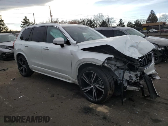 2017 Volvo XC90 R-Design with VIN YV4A22PM8H1186232, listed as a Copart auction lot 85822814 with 66,910 mi miles and Salvage Title. Bid and sale history available at carsss.com. Image 4.