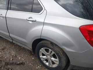 2011 Chevrolet Equinox LT w/1LT with VIN 2CNFLEEC8B6286798, listed as a IAAI auction lot 41948013 with 217,490 mi miles. Bid and sale history available at carsss.com. Image 6.