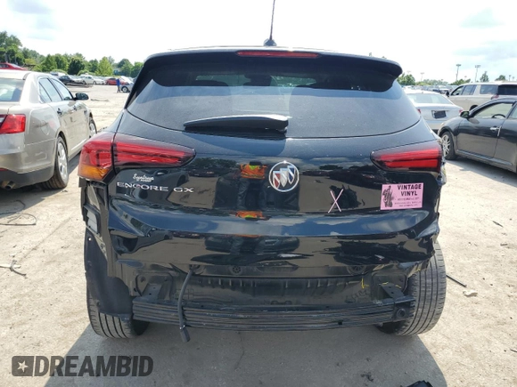 2021 Buick Encore GX Preferred z VIN KL4MMBS23MB115759, wystawiony jako Copart lot #61928665 z przebiegiem 28 565 mil mil oraz Szkoda całkowita • Salvage title. Historia ofert i sprzedaży dostępna na DreamBid. Obrazek 6.