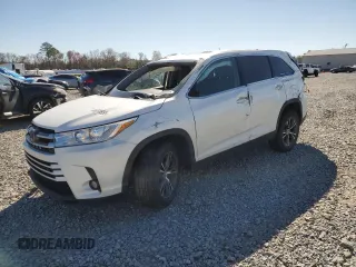 2019 Toyota Highlander LE z VIN 5TDZZRFH8KS292981, wystawiony jako Copart lot #46651855 z przebiegiem 139 104 mil mil oraz Szkoda całkowita • Salvage title. Historia ofert i sprzedaży dostępna na DreamBid. Obrazek 1.