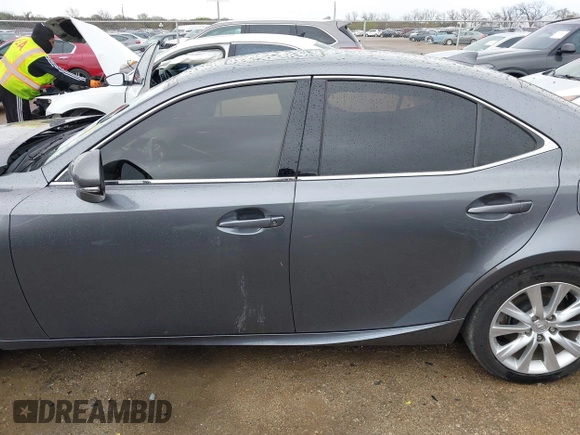 2016 Lexus IS 200t z VIN JTHBA1D27G5006008, wystawiony jako IAAI lot #41903495 z przebiegiem 78 239 mil mil oraz . Historia ofert i sprzedaży dostępna na DreamBid. Obrazek 15.