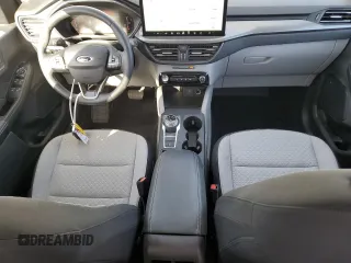 2023 Ford Escape Active with VIN 1FMCU0GZ8PUA68633, listed as a Copart auction lot 42631945 with 6,799 mi miles and Clean Title. Bid and sale history available at DreamBid. Image 8.