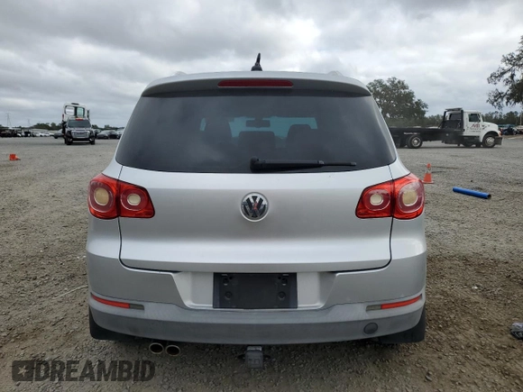 2010 Volkswagen Tiguan with VIN WVGAV9AX2AW511886, listed as a Copart auction lot 85361614 with 83,850 mi miles and Clean Title. Bid and sale history available at DreamBid. Image 6.