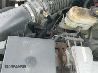 2000 Chevrolet Blazer LS с VIN 1GNCS18W8YK215154, выставлен на аукционе IAAI как лот 42072814 с пробегом 176 064 миль миль и . История ставок и продаж доступна на DreamBid. Изображение 12.