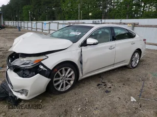 2013 Toyota Avalon XLE z VIN 4T1BK1EB3DU047682, wystawiony jako Copart lot #57270795 z przebiegiem 114 584 mil mil oraz Szkoda całkowita • Salvage title. Historia ofert i sprzedaży dostępna na DreamBid. Obrazek 1.
