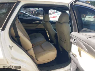 2016 Mazda CX-9 Grand Touring with VIN JM3TCBDY7G0125708, listed as a IAAI auction lot 39891843 with 133,988 mi miles. Bid and sale history available at carsss.com. Image 8.