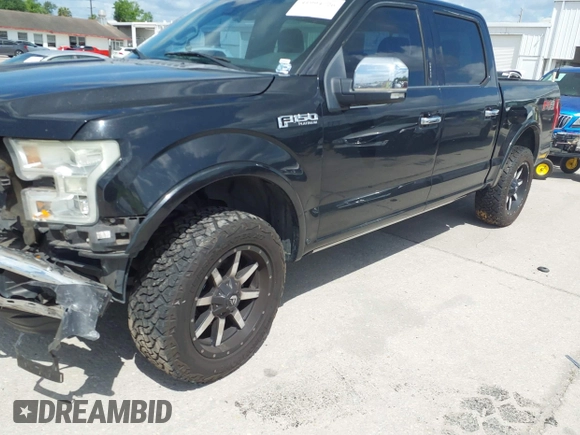 2015 Ford F-150 XLT with VIN 1FTEW1EF4FFC52928, listed as a IAAI auction lot 41994726 with 211,628 mi miles. Bid and sale history available at carsss.com. Image 18.