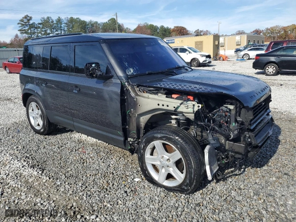 2021 Land Rover Defender SE with VIN SALEPERU0M2036942, listed as a Copart auction lot 80327764 with 59,610 mi miles and Salvage Title. Bid and sale history available at carsss.com. Image 4.