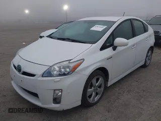 2010 Toyota Prius II with VIN JTDKN3DU3A0066083, listed as a IAAI auction lot 41871002 with 171,489 mi miles. Bid and sale history available at carsss.com. Image 2.