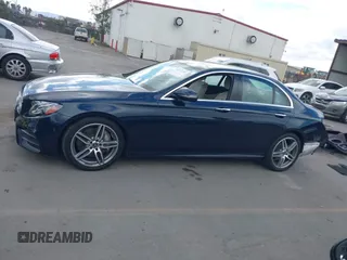 2018 Mercedes-Benz E-Class E 300 with VIN WDDZF4JB4JA374948, listed as a IAAI auction lot 41513301 with 57,579 mi miles. Bid and sale history available at carsss.com. Image 15.