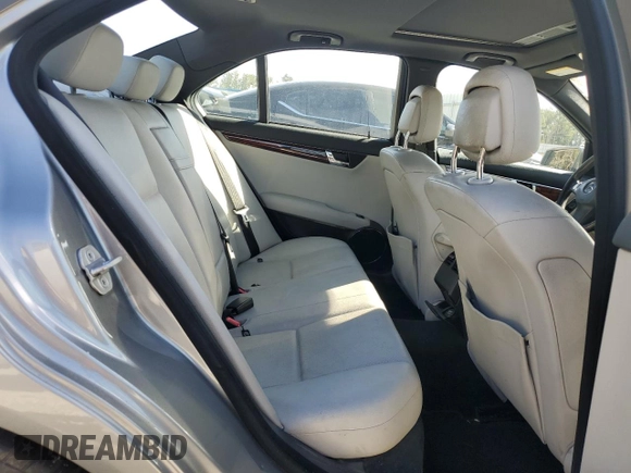 2011 Mercedes-Benz C 300 Sport с VIN WDDGF5EBXBR157415, выставлен на аукционе Copart как лот 46500545 с пробегом 142 927 миль миль и Чистый • Clean title. История ставок и продаж доступна на DreamBid. Изображение 10.
