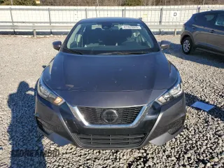 2020 Nissan Versa SV z VIN 3N1CN8EV4LL841122, wystawiony jako Copart lot #47425945 z przebiegiem 104 105 mil mil oraz Szkoda całkowita • Salvage title. Historia ofert i sprzedaży dostępna na DreamBid. Obrazek 5.