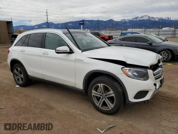 2018 Mercedes-Benz GLC with VIN WDC0G4KB4JV054384, listed as a Copart auction lot 49698545 with 98,779 mi miles and Salvage Title. Bid and sale history available at carsss.com. Image 4.