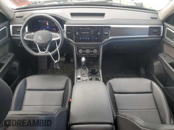 2022 Volkswagen Atlas SE with VIN 1V2HR2CAXNC501023, listed as a Copart auction lot 54332075 with 40,966 mi miles and Salvage title. Bid and sale history available at DreamBid. Image 8.